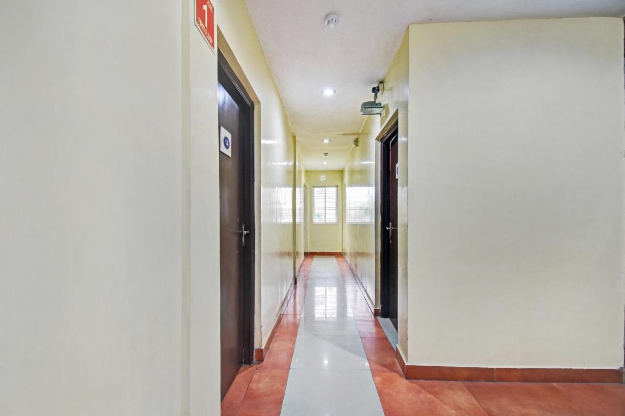 Flagship Hotel Eden Calcutta Buitenkant foto